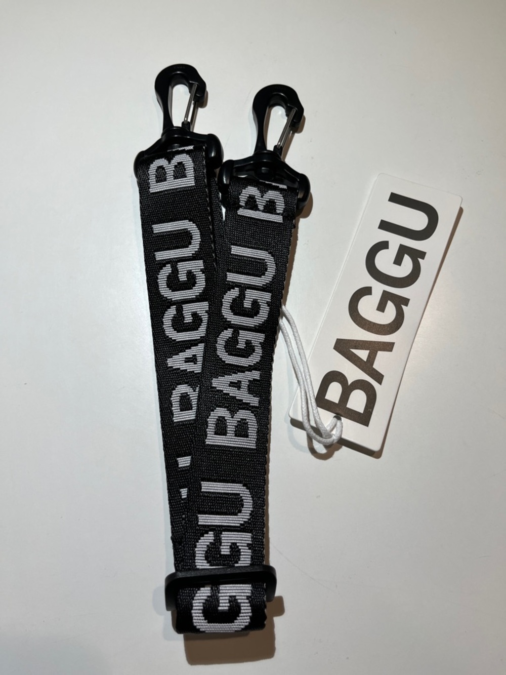 NWT BAGGU Japan Exclusive Shoulder Strap - Black w/White Logo